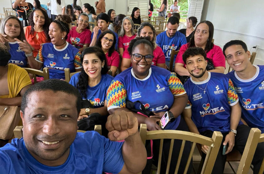  Profissionais do SERTEP participam de formação com especialista referência nacional em psicomotricidade