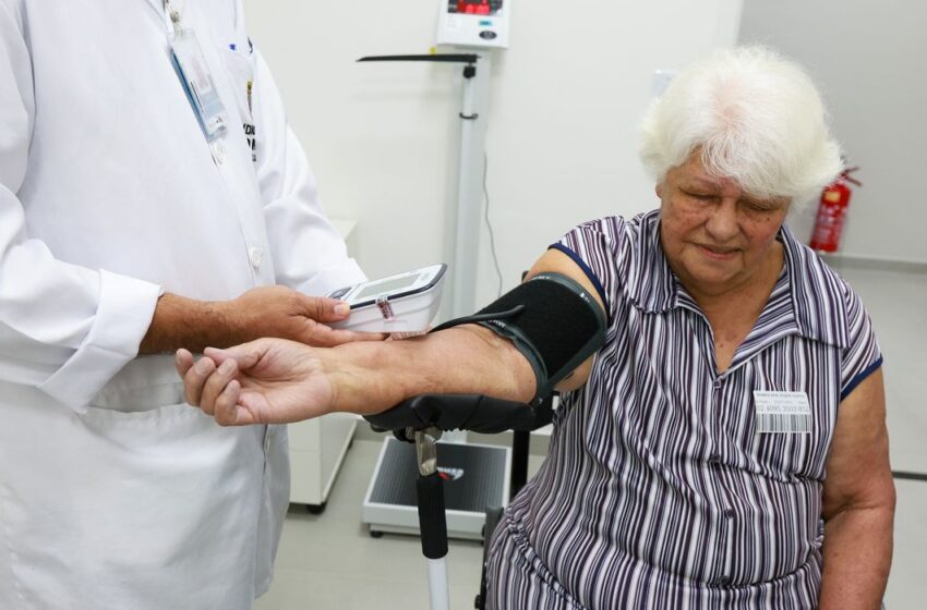  Geração 50+ impulsionará metade do consumo de saúde no Brasil até 2044