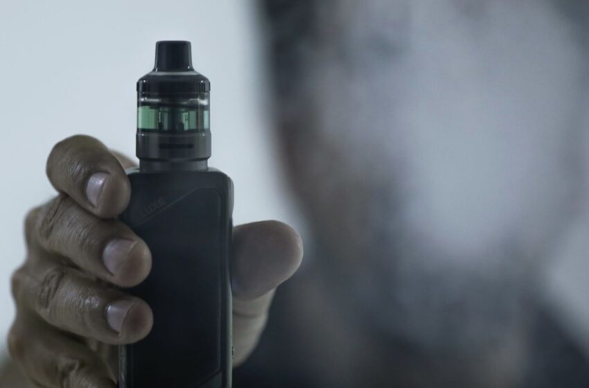  Cigarros eletrônicos: a camuflagem tecnológica que vicia jovens e desafia a saúde pública