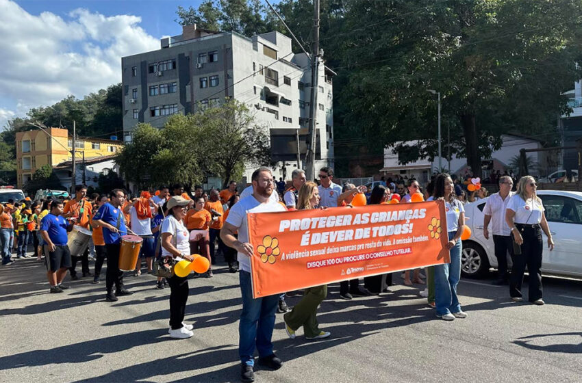  Caminhada Maio Laranja mobiliza comunidade de Timóteo