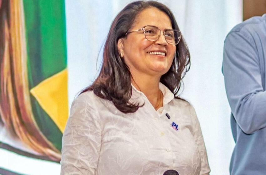  Deputada Rosângela Reis reúne lideranças para lançamento de sua pré-candidatura em Ipatinga