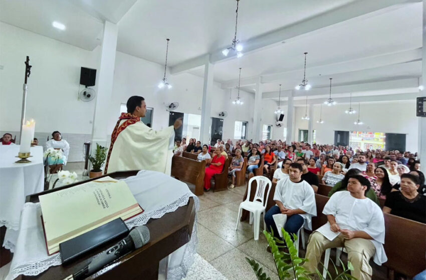  Festa de São Pedro confirma identidade da tradição católica em Paróquia de Ipatinga