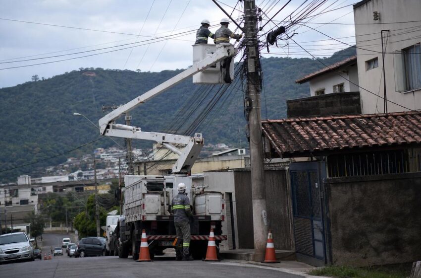  Cemig realiza melhorias na rede elétrica de Fabriciano com desligamentos programados