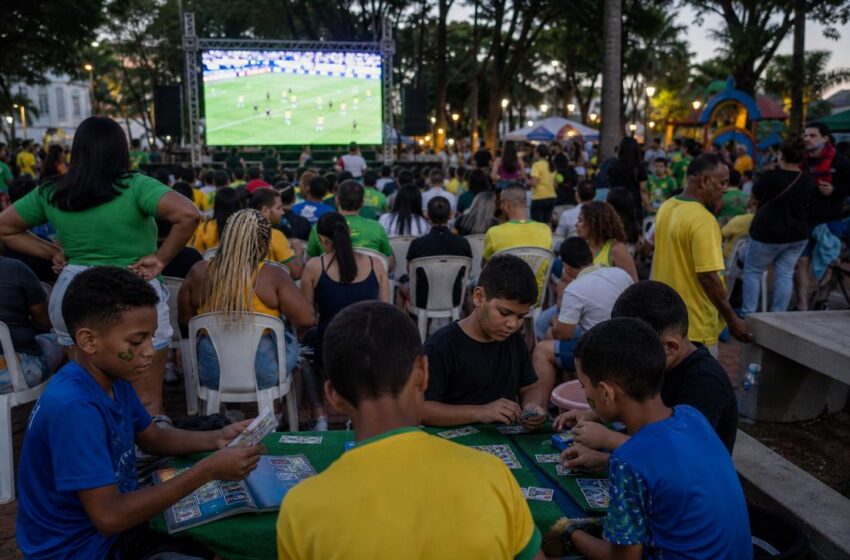  Praça 1º de Maio recebe Copa do Mundo na Praça com Brasil x Haiti em Timóteo