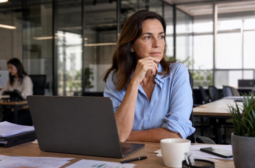  Menopausa e mercado de trabalho: pesquisa aponta impacto na carreira de mulheres brasileiras