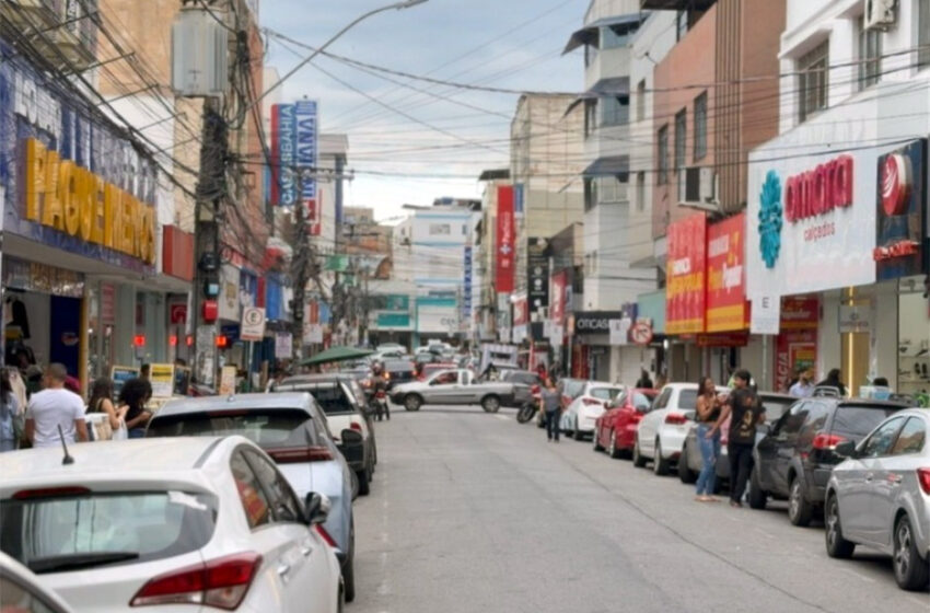  Prefeitura de Ipatinga inicia demarcação das vagas do estacionamento regulamentado