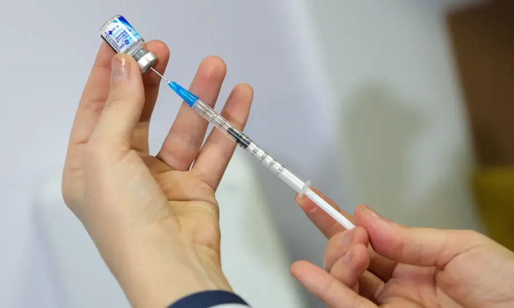 Vacina contra bronquiolite: campanha reforça proteção de bebês contra vírus respiratório