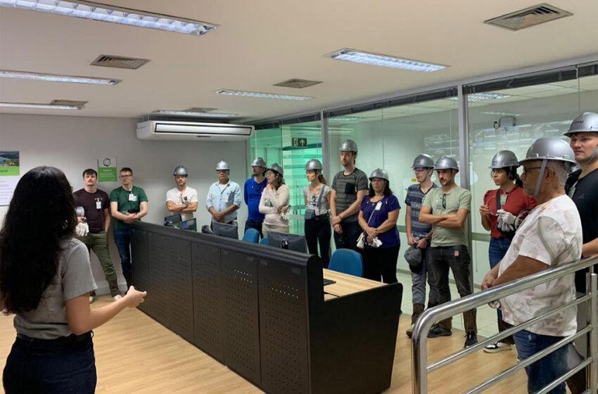  Usiminas abre as portas do Centro Industrial de Ipatinga para visitas durante as férias escolares