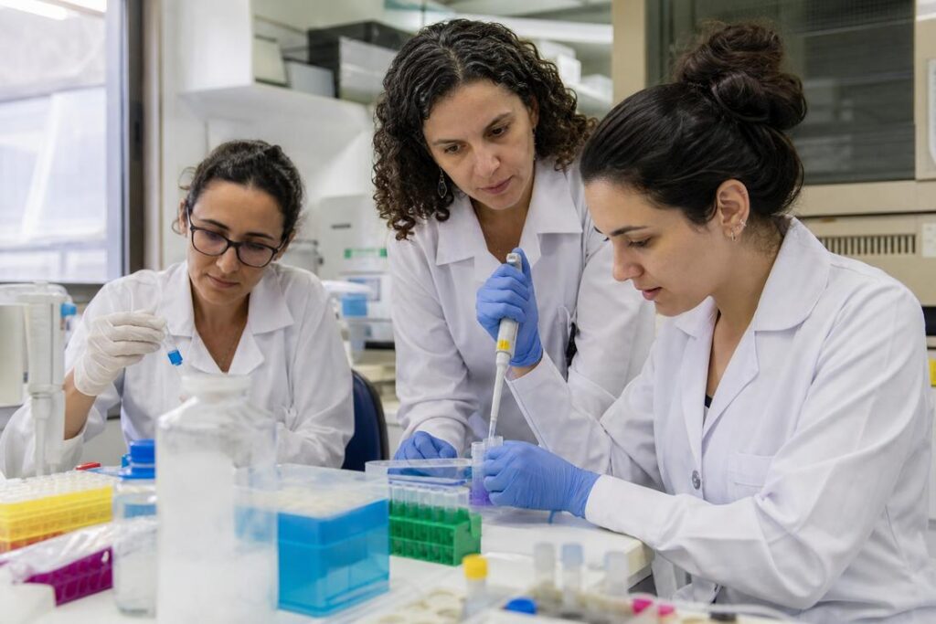 Pesquisa da UFMG sobre antigenos para uma vacina contra a malaria, desenvolvida no CTVacinas em Minas Gerais