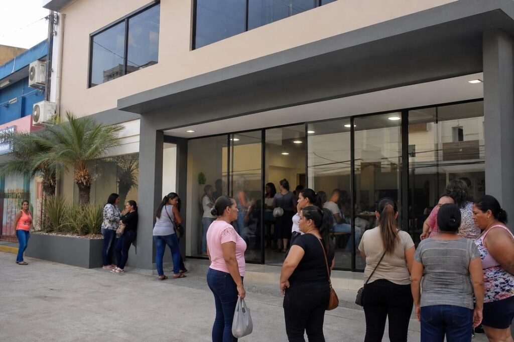 Fachada de imóvel no Centro onde funcionará o CREAS em Santana