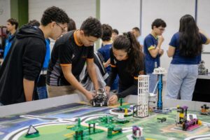 Estudantes participam de competição de robótica em Ipatinga com projetos sobre biodiversidade