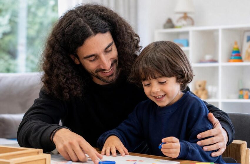  Cucurella fala do filho autista e do acesso a terapias ao mudar de clube