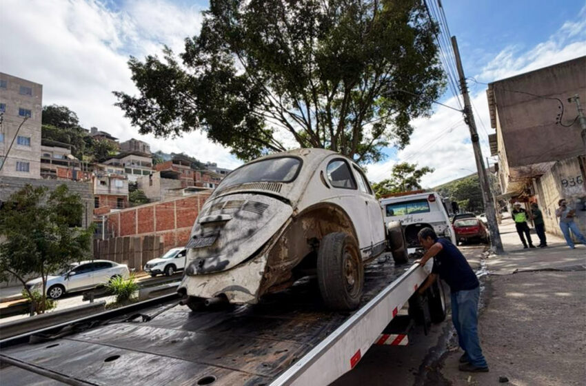  Prefeitura retira veículos abandonados das ruas de Ipatinga