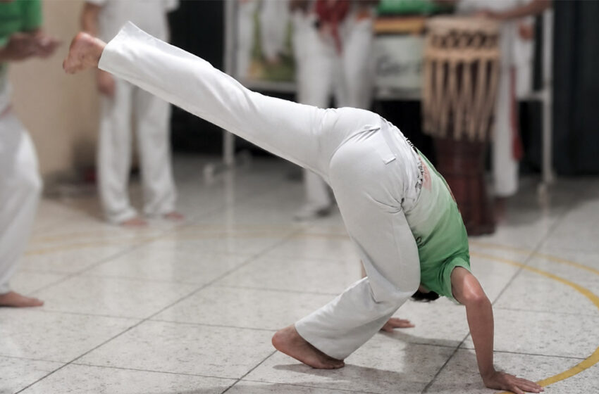  Antes de qualquer recurso, existe o corpo: o que a capoeira nos ensina sobre movimento, equilíbrio e vida