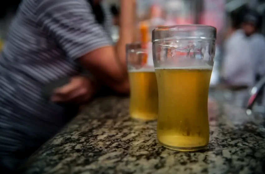  Álcool e cigarro podem causar danos à visão e até cegueira