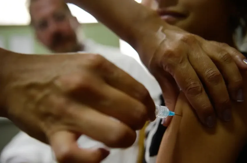  Vacina contra HPV está associada à queda de 78% nas consultas por lesões pré-cancerígenas
