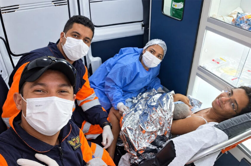  Apressado, bebê nasce na BR-381 em Sabará